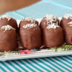 bounty bonbon cioccolato e cocco, chocolate and coconut, small bite, snack,bounty