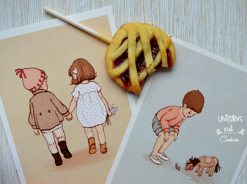 Pie Pops o Crostatine su stecco. Un'idea deliziosa per rinnovare un dolce intramontabile come la crostata fatta in casa