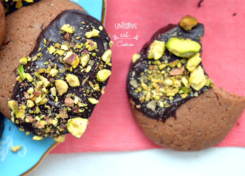 biscotti, cookies, nocciolata, cioccolato, chocolate, pistacchi, pistachios, unicorns eat cookies, coffee, pausa caffé, tea time, ricette facili, easy recipe, quick, veloce