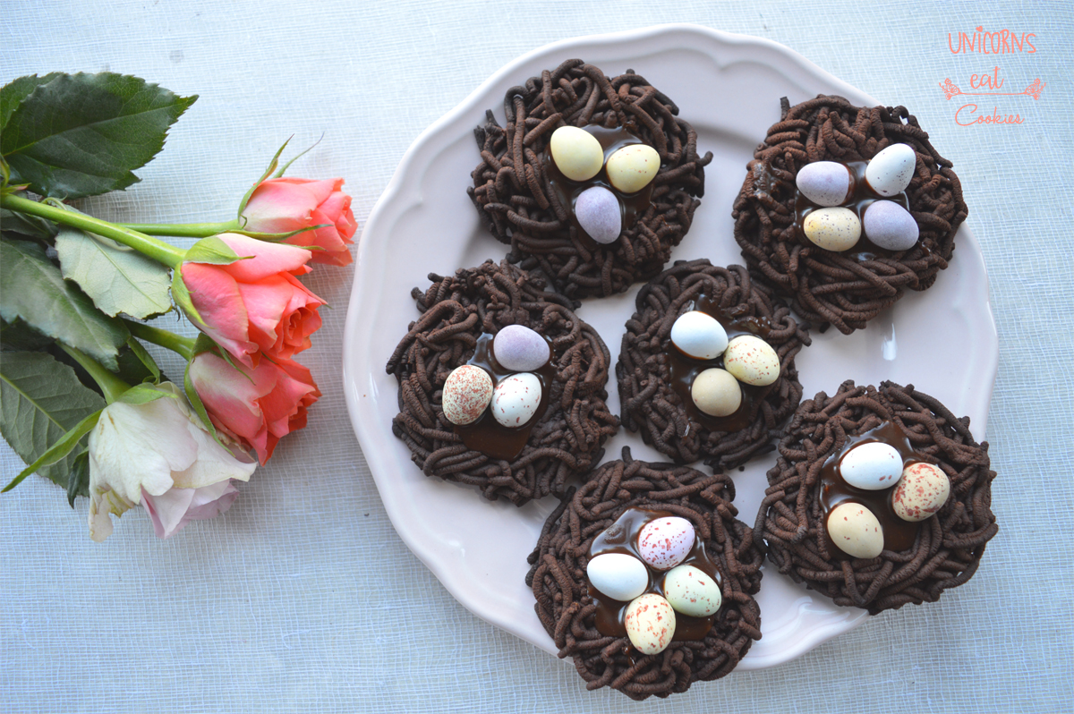 pasqua, easter, chocolate, cioccolato, ricette, recipe, dessert, dolci, cake, biscuits, chocolate eggs, easy