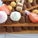 Ricetta Cream tart, cream tart al cioccolato, chocolate cream tart, torta lettera , torta numero, namelaka al cioccolato, torta al cioccolato, torta biscotto, alphabet cake, letter cake , ricetta originale cream tart