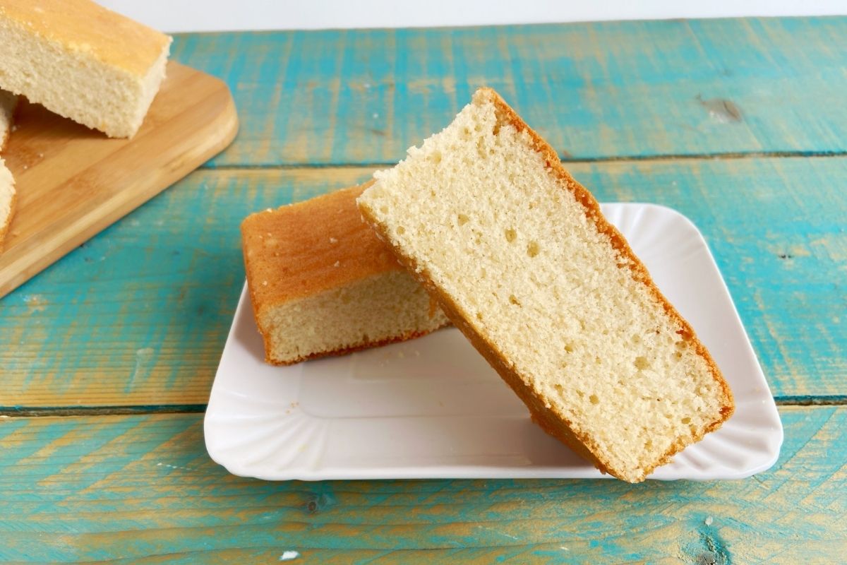 torta al latte caldo senza latte e senza lattosio