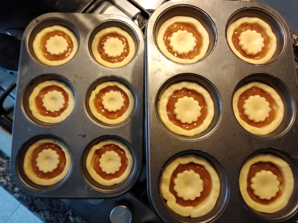 tortine in due stampi da muffin